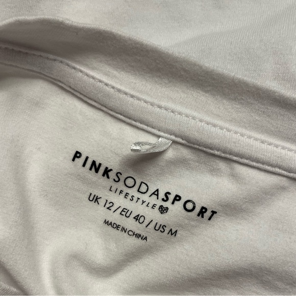 Pink Soda Sport White Crop Top Women’s M - Picture 3 of 3